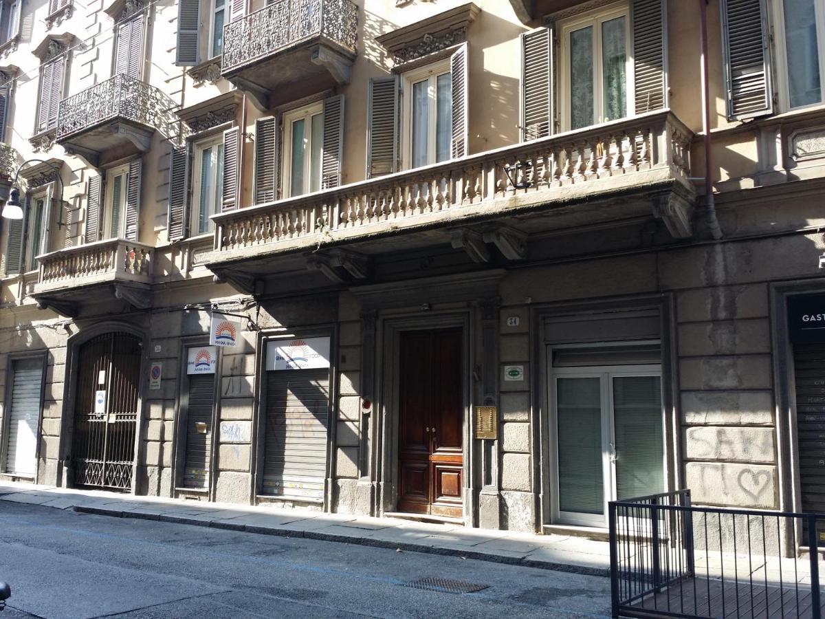 Torino Central-- Rooms And Apartments - Alba Exterior foto